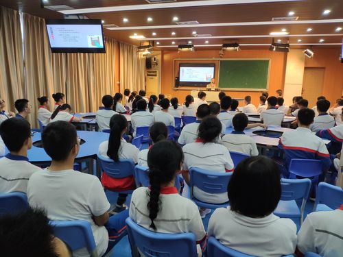 廈門大學(xué)附屬科技中學(xué)開展高考考前心理輔導(dǎo)